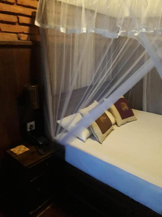 ดี แฟมิลี รีสอร์ต Hotel อนุราธปุระ ภายนอก รูปภาพ