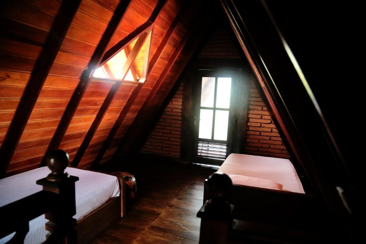 ดี แฟมิลี รีสอร์ต Hotel อนุราธปุระ ภายนอก รูปภาพ